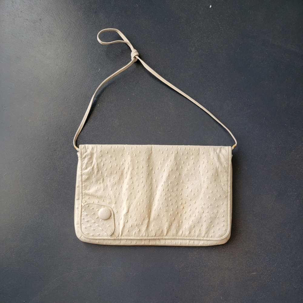 Oversize Ostrich Leather Clutch - vintage